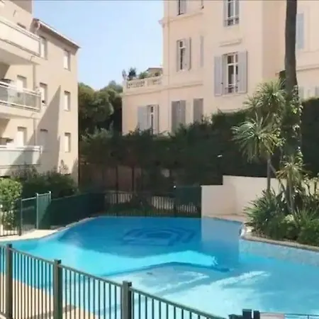 Passy Avec Piscine * Канны